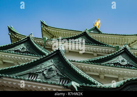 Landschaft von Nagoya Castle, einer der berühmtesten Schloss in Japan. In der Zentrale von Nagoya Stadt suchen Stockfoto