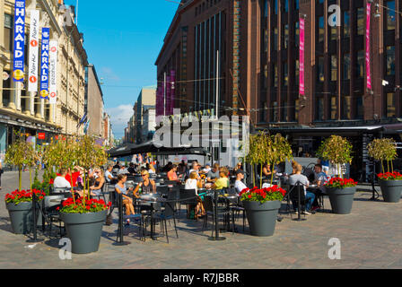 Sepän Aukio Kolmen, drei Smiths Square, Aleksanterinkatu, Helsinki, Finnland Stockfoto