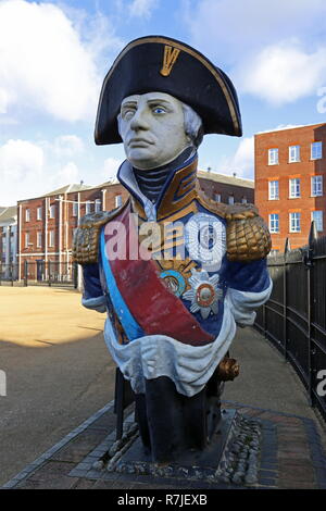 HMS Trafalgar (erbaut Woolwich 1841) Galionsfigur, Historic Dockyard, Portsmouth, Hampshire, England, Großbritannien, USA, UK, Europa Stockfoto