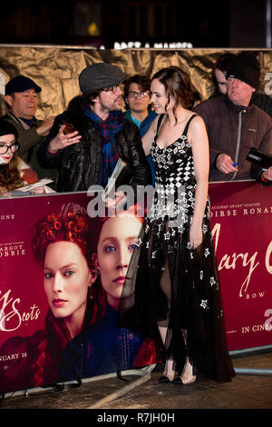 Eileen O'Higgins erreicht das Europäische Premiere von Mary Queen of Scots bei Cineworld Leicester Square, London. Stockfoto