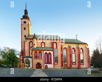 Slowakei - die Kirche der Himmelfahrt der Jungfrau Maria in Banska Bystrica. Stockfoto