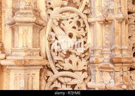 Manuelinischen Dekoration, unfertigen Kapellen, Dominikanische Kloster das Kloster von Batalha, Weltkulturerbe der UNESCO, Batalha Stockfoto