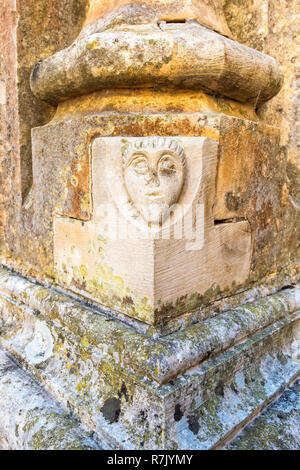 Manuelinischen Dekoration, unfertigen Kapellen, Dominikanische Kloster das Kloster von Batalha, Weltkulturerbe der UNESCO, Batalha Stockfoto