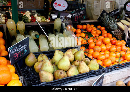 Gemüsehändler Shop im Angebot der Stadt Kent County uk Dezember 2018 Stockfoto