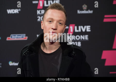 Bochum, Deutschland. 07 Dez, 2018. JORIS Ramon Buchholz, Musiker, Sänger, Sängerin, Porträt, auf dem roten Teppich der EinsLive Krone Zeremonie am 06.12.2018 in Bochum/Deutschland | Verwendung der weltweiten Kredit: dpa/Alamy leben Nachrichten Stockfoto