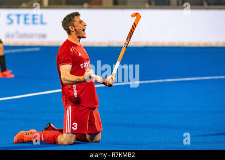 Bhubaneswar, Indien. 10. Dez 2018. Odisha's Hockey Männer Wm Bhubaneswar 2018. Veranstaltungsort: Kalinga Stadion. Luke Taylor ein Tor während des Spiels England gegen Neuseeland. Credit: Pro Schüsse/Alamy leben Nachrichten Stockfoto