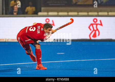 Bhubaneswar, Indien. 10. Dez 2018. Odisha's Hockey Männer Wm Bhubaneswar 2018. Veranstaltungsort: Kalinga Stadion. Luke Taylor während des Spiels England gegen Neuseeland. Credit: Pro Schüsse/Alamy leben Nachrichten Stockfoto