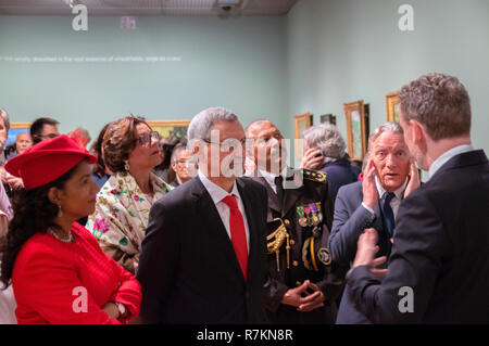 Amsterdam, Niederlande. 10. November 2018. Besuch des Kap Verde Präsident Jorge Carlos De Almeida Fonseca und seine Frau Ligia Dias Fonseca im Van Gogh Museum in Amsterdam Die Niederlande 2018 Credit: Robert vantgarde Hoenderdaal/Alamy leben Nachrichten Stockfoto