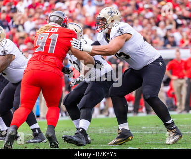 Tampa, Florida, USA. 09 Dez, 2018. New Orleans Saints offensive guard Andrus Torf (75) während des Spiels zwischen der New Orleans Saints und die Tampa Bay Buccaneers bei Raymond James Stadium in Tampa, Florida. Saints Gewinnen 28-14. Del Mecum/CSM/Alamy leben Nachrichten Stockfoto