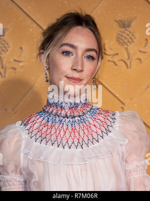 London, Großbritannien. 10. Dez 2018. Saoirse Ronan besucht die Europäische Premiere von "Mary Queen of Scots" im Cineworld Leicester Square am 10. Dezember in London, England 2018. Credit: Gary Mitchell, GMP-Media/Alamy leben Nachrichten Stockfoto