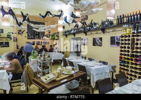 Italien, Sardinien, Sardinien, Alghero, Restaurant Al Refettorio Stockfoto