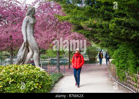 Frankreich, Paris, die Coulee Verte Rene-Dumont (ehemalige Promenade Plantee), auf dem Gelände einer alten Bahnstrecke Stockfoto