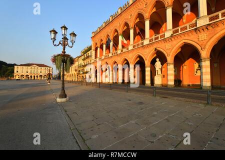 Italien, Venetien, Padua, Padua, Prato della Valle Square Stockfoto