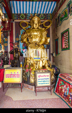 Schrein im Wat Phanan Choeng Tempel, Ayutthaya, Thailand Stockfoto
