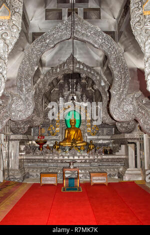 Buddha, Wat Sri Suphan Tempel, Innenansicht, Chiang Mai, Thailand Stockfoto