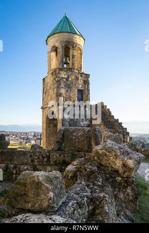 Der Glockenturm der Bagrati Kathedrale in Kutaisi, Georgien Stockfoto