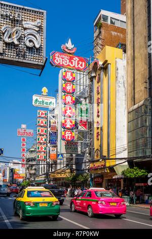 Thailand, Bangkok, Samphanthawong District, Chinatown, Yaowarat Road Stockfoto