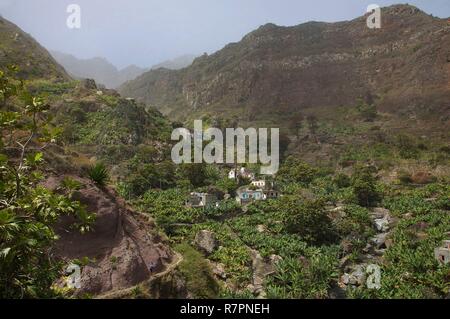 Kapverden, Santo Antao, Janela, Wanderweg überquert das Tal von Janela Stockfoto