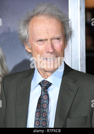 Dezember 10, 2018 - Westwood, CA, USA - 10. Dezember 2018 - Westwood, Kalifornien - Clint Eastwood. "Maultier" Los Angeles Premiere statt im Regency Dorf Theater. Photo Credit: Birdie Thompson/AdMedia (Credit Bild: © Birdie Thompson/AdMedia über ZUMA Draht) Stockfoto