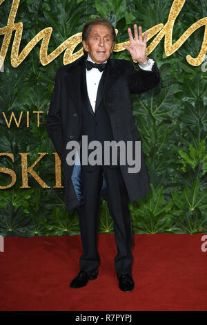 London, Großbritannien. 10. Dez 2018. Valentino auf der Fashion Awards 2018 in der Royal Albert Hall, London. Bild: Steve Vas/Featureflash Credit: Paul Smith/Alamy leben Nachrichten Stockfoto