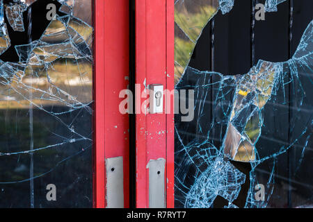 Einbruch in Geschäft Stockfoto