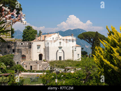 Ravello, Italien - 16. Juni 2017: Ravellio eine Gemeinde über die Amalfi Küste. Italien. Seine malerische Lage macht es zu einem beliebten Touristenzentrum des Stockfoto