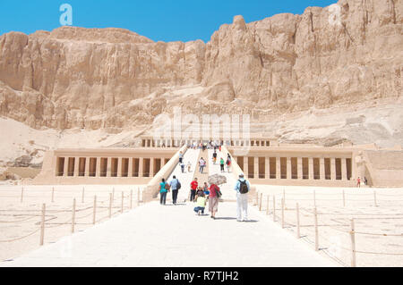 Totentempel der Königin Hatschepsut, Luxor Tempel Komplex, UNESCO-Weltkulturerbe, Theben, Luxor, Luxor Governorate, Ägypten Stockfoto