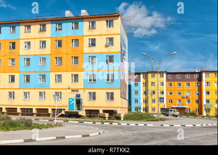 Farbige Häuser, Anadyr, tschukotka Autonomen Okrug, Russland Stockfoto