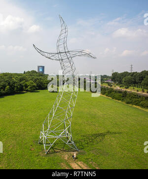 Tanzen Hochspannung Sendemast, Zauberlehrling, Kunst Arbeiten der Berliner Künstlerin Gruppe Inges Idee Stockfoto