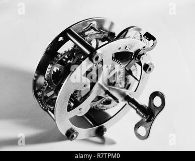 Uhrwerk in Schwarz und Weiß, Flash verwendet einige subtile Stop Motion Effekte zu erfassen. Stockfoto
