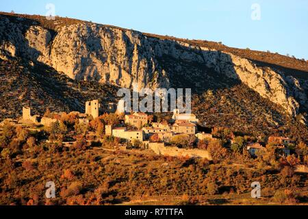 Frankreich, Var, Dracenie, Bargeme, zählt zu den schönsten Dörfern von Frankreich, le plus haut Dorf-du-Var, Montagne de Brouis Stockfoto