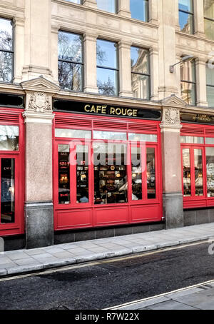 Das Café Rouge Restaurant im Zentrum von London in der Nähe von St Pauls Cathedral Stockfoto