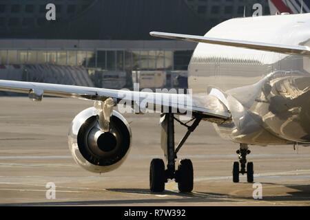 Frankreich, Val d'Oise, Paris Charles de Gaulle Airport, Airbus A320 Transite Stockfoto