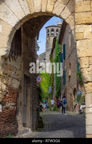 Frankreich, Tarn, Cordes sur Ciel, Porte des Ormeaux Tor aus dem 12. Jahrhundert Stockfoto