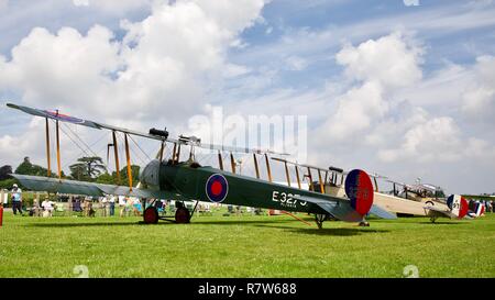 Avro 504 K'G-ADEV' auf dem Display im Jahr 2018 Fly Navy Airshow in Old Warden Stockfoto