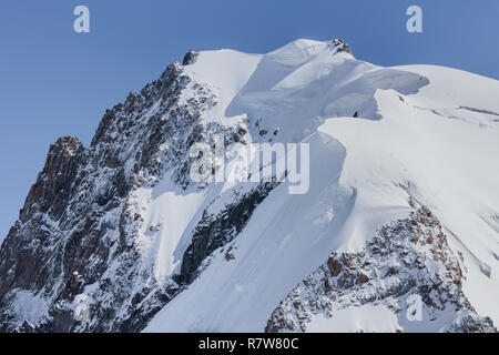 Blick auf die Alpen von der Aiguille du Midi-Berg in das Mont Blanc Massiv. Frankreich Stockfoto