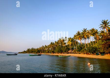 Kambodscha, Kep Provinz, Kep, Rabbit Island oder Koh Tonsay, der Strand Stockfoto