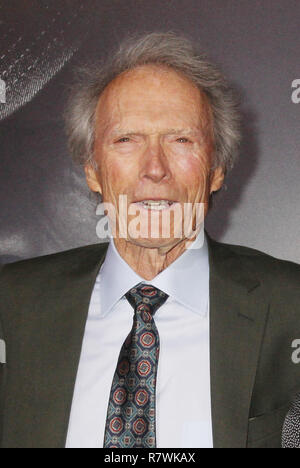 Clint Eastwood 12/10/2018 Die Weltpremiere von "Maultier" im Regency Dorf Theater in Los Angeles, CA Foto: Cronos/Hollywood Nachrichten gehalten Stockfoto