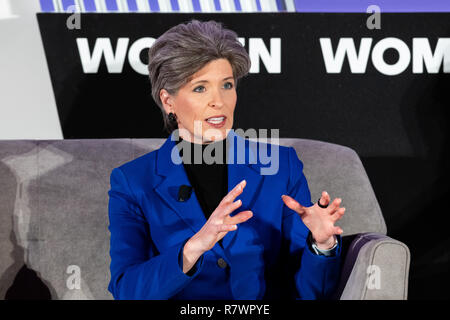 US-Senator Joni Ernst (R-IA) an der Politisch 6. jährlichen Frauen Regel Gipfel in Washington, DC. Stockfoto