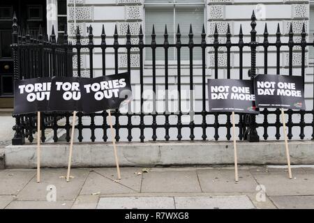 Keinen Tag mehr, den Tories, die Demonstration. London, Großbritannien. 01/07/2016 | Verwendung weltweit Stockfoto