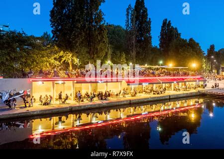 Frankreich, Paris, Stalingrad, das Bassin de la Villette, Kaffee 25° Ost Stockfoto