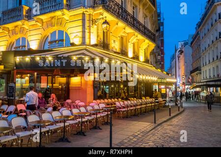 Frankreich, Paris, Bezirk Saint Michel, der Saint Severin cafe Rue de la Huchette Stockfoto