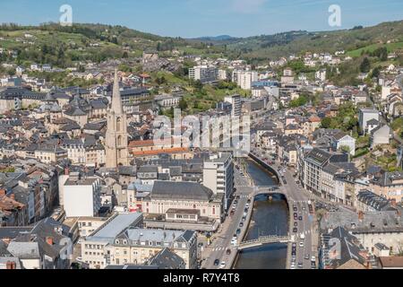 Frankreich, Correze, Tüll, Überblick über die Stadt, Vezere Tal Stockfoto