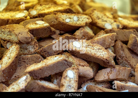 Cantucci Toskana keks Süßigkeit kuchen Italien weihnachten Spezialität detail Stockfoto