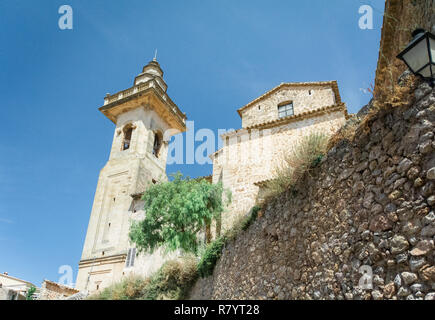 Mallorca, Balearen, Spanien - 21. Juli 2013: Pfarrkirche St. Bartholomäus in Valldemossa Stockfoto