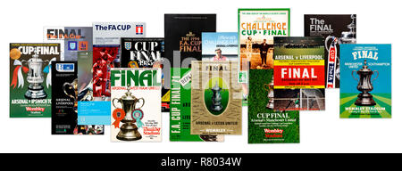 Eine Sammlung von FA Cup Finale offizielle Programme aus den 70er 80er 90er und 2000 (digital Composite) Stockfoto