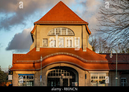 Art Noveau Bahnhof im Berliner Vorort Frohnau in Deutschland Stockfoto