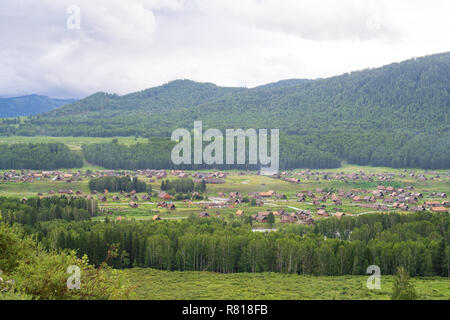 Xinjiang kanas acaroid Dorf Landschaft Stockfoto