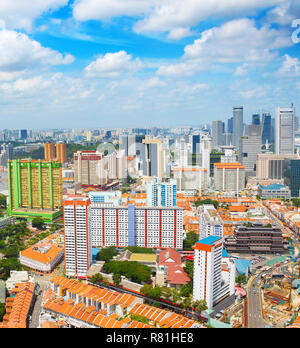 Luftaufnahme von Singapur, Chinatown und moderne Wolkenkratzer von Singapore Downtown Stockfoto