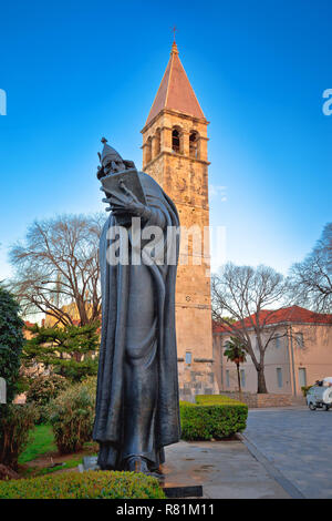 Split alter Turm und Grgur Ninski Statue, Dalmatien Region von Kroatien Stockfoto